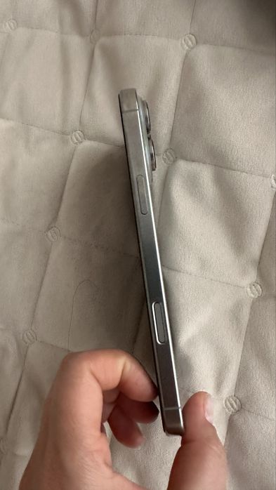 Iphone 16pro max,1 T