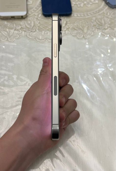 Iphone 15 Pro Max LL/A E sim