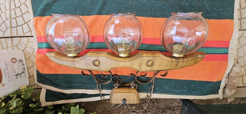 Старинен полилей