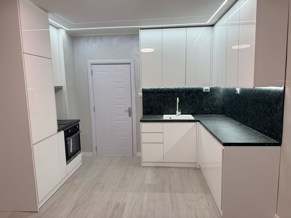 Апартамент с 2 спални и всекидневна