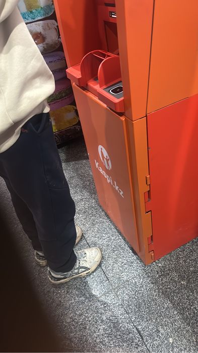 Срочно стелаж с рейлом
