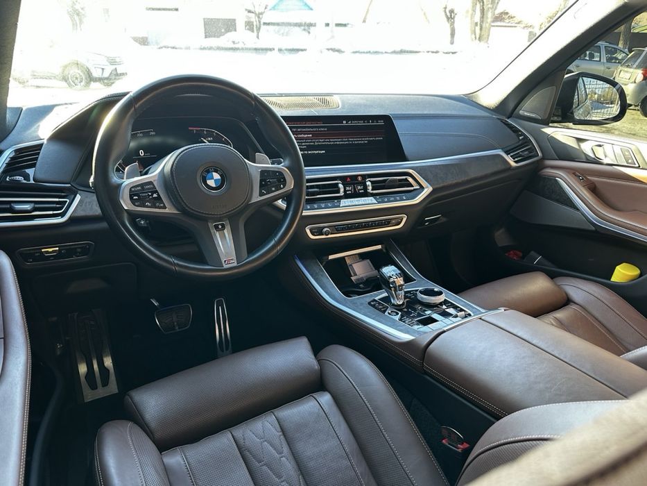 Продам или меняю BMW X5 xDrive40i (официальный)