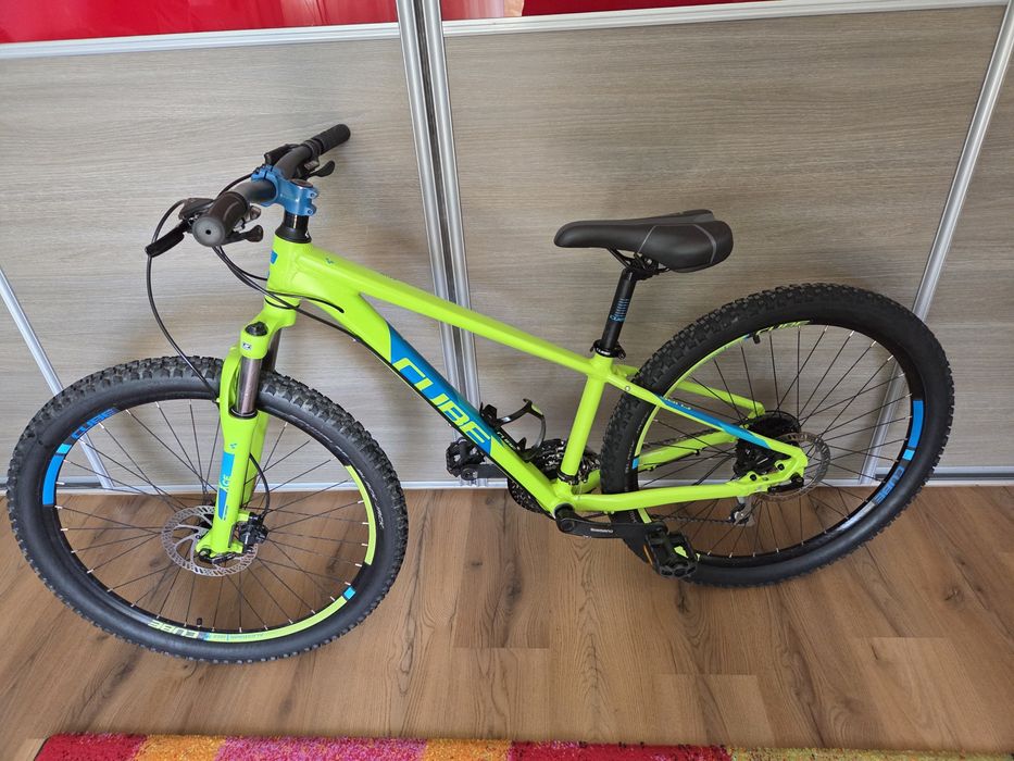 Bicicleta copii 26 Cube Acid 260 Frână disc hidraulice  10 ani +