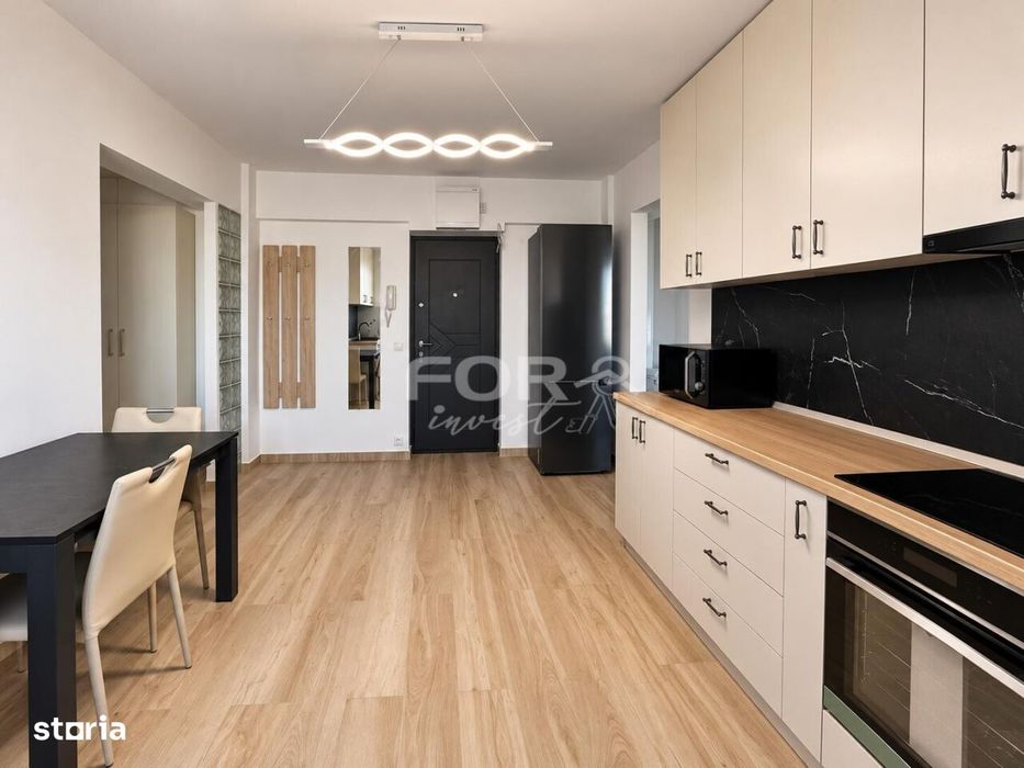 Apartament 2 camere de inchiriat Bulevardul Decebal, zona Prima Shops