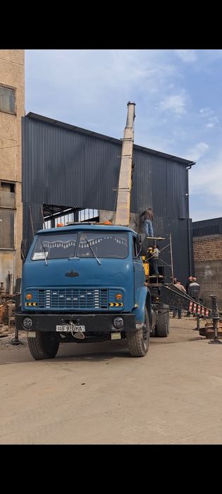 Автокран сотилади 12.5т14 м 1987йили