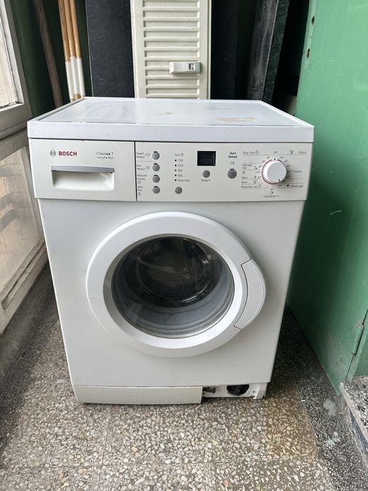 Продавам пералня Bosch Classixx 7