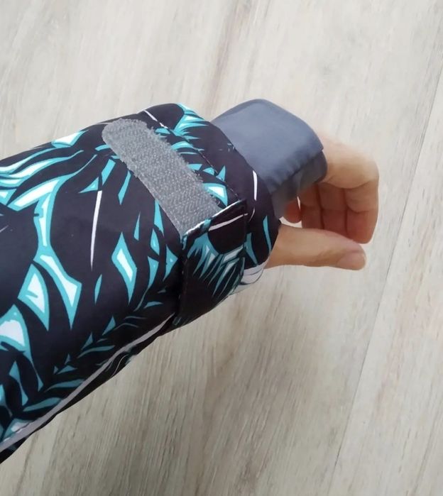 Срочно Продается комбинезон Batik