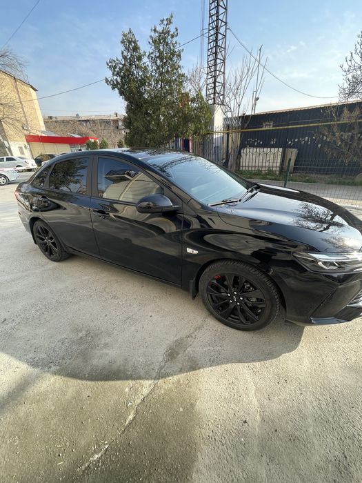 Chevrolet monza 1.5 черная