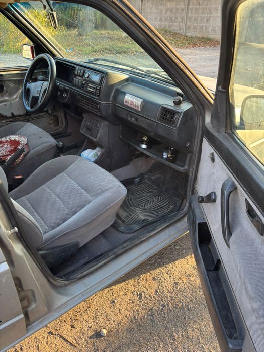 Volkswagen Golf 1.8 MT, 1990, хэтчбек