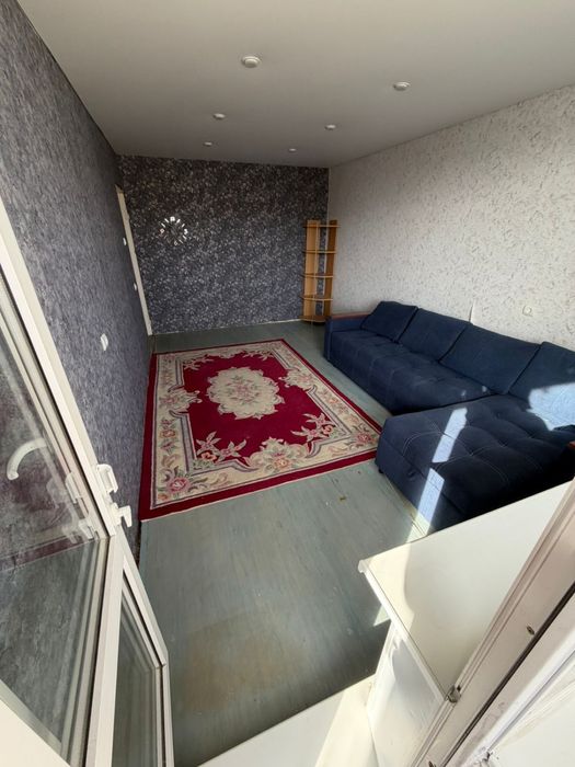 Продам 2 ком в 5 мкр за 17.5