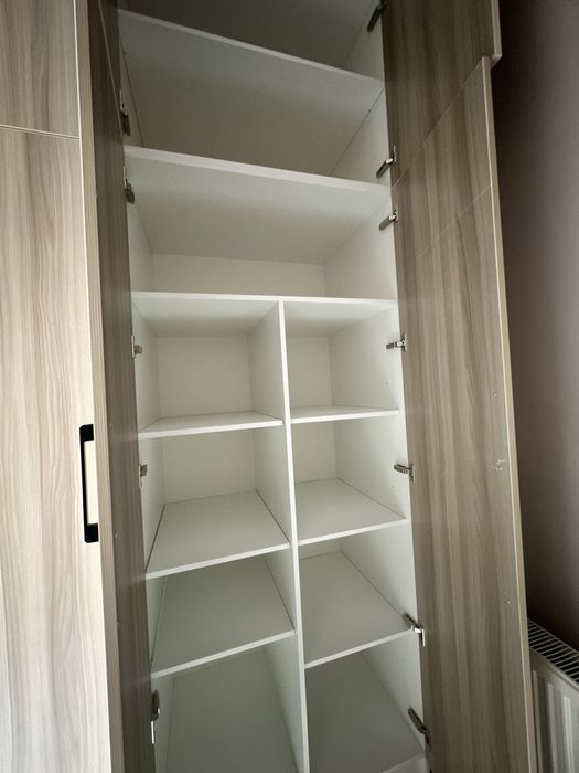 Продается  шкаф большой