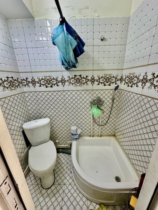 1 xona 1 etaj Gagarin 51 maktab