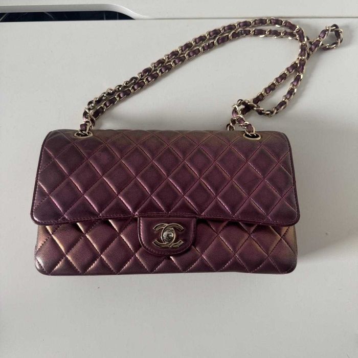 Geantă Chanel din Piele Mov, Poseta Chanel din Piele Granulată