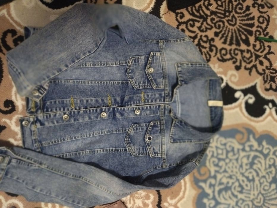 Жинсий рубашка 44размер