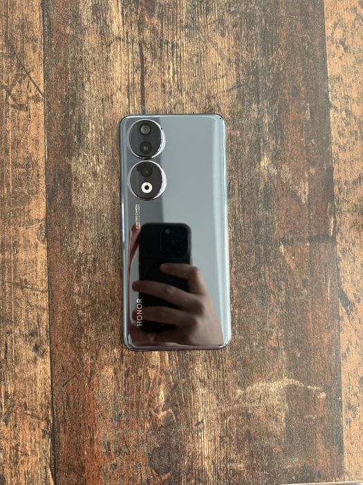 Honor 90 512GB in stare perfecta