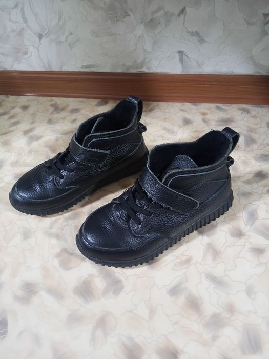 Детская обувь в отличном состоянии