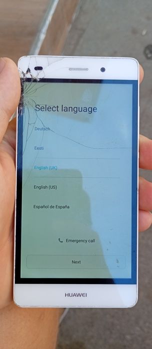 Hawaii p8 funcționează perfect numa touchscreen defect dysplayul e perfect