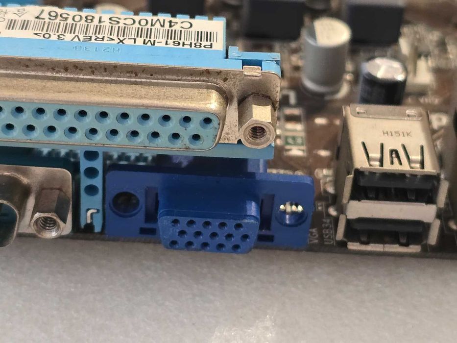 Placa de baza ASUS P8H61-M LX R2.0 + procesor Intel G2030