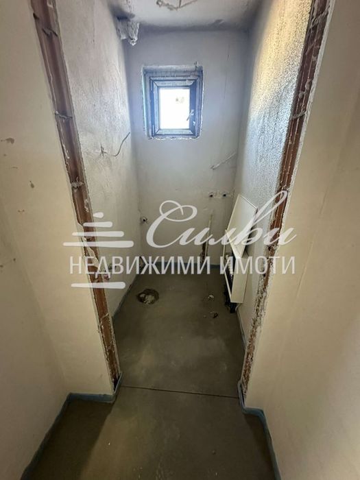 Продава се Тристаен апартамент в Търговище, Център - 114 кв.м за 1185 €/кв.м - Снимка #8