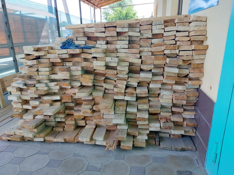 Стропила и брус с длиной до 1м 20см