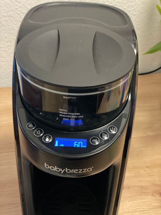 Baby Brezza Formula Pro Advanced - Prepară biberonul în 10 secunde