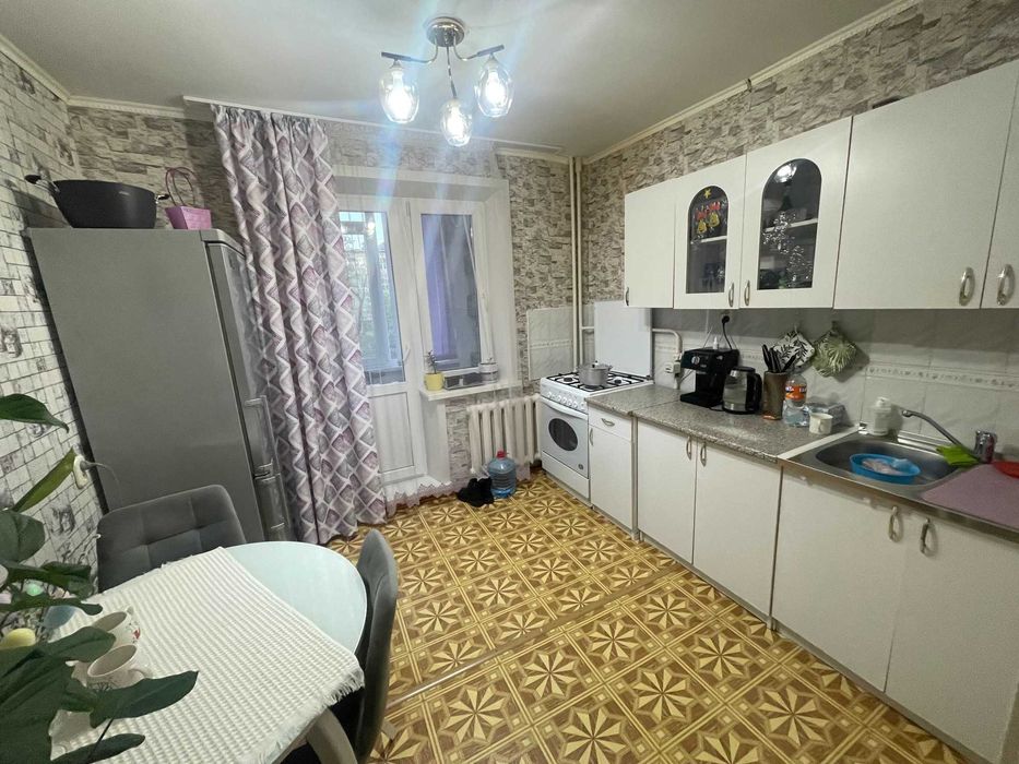 2-ка на 3м этаже 9 мкрн квартиры