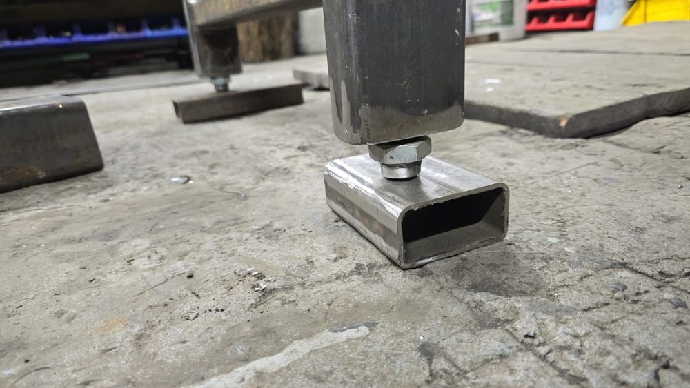 Продам стол для сварочных работы