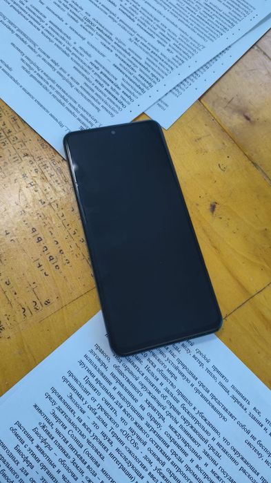 Продаю Realme 12