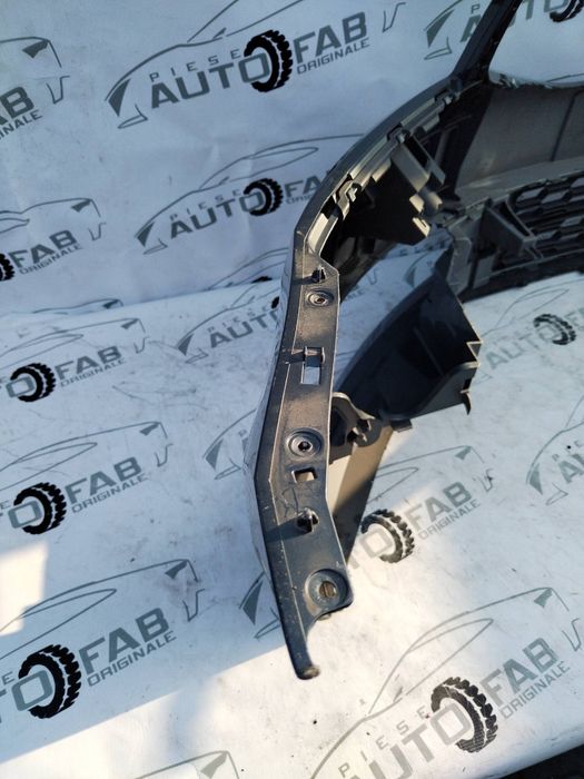 Bara fata Skoda Octavia 3 Facelift an 2017-2018-2019