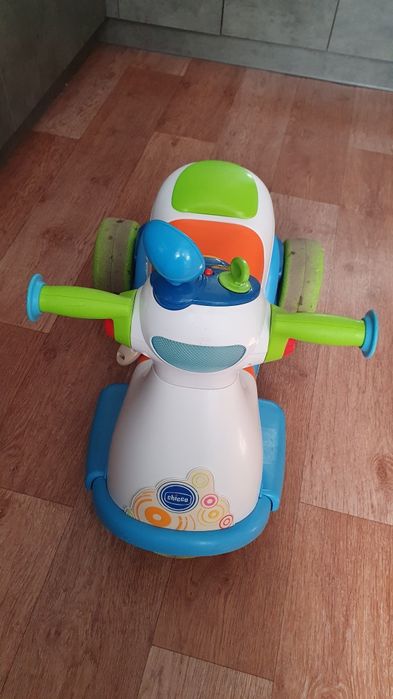Толокар мотоцикл беговел машина велосипед chicco