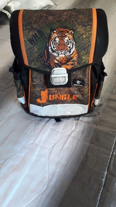 Ученическа ортопедична раница за първокласници,други раници и чанти