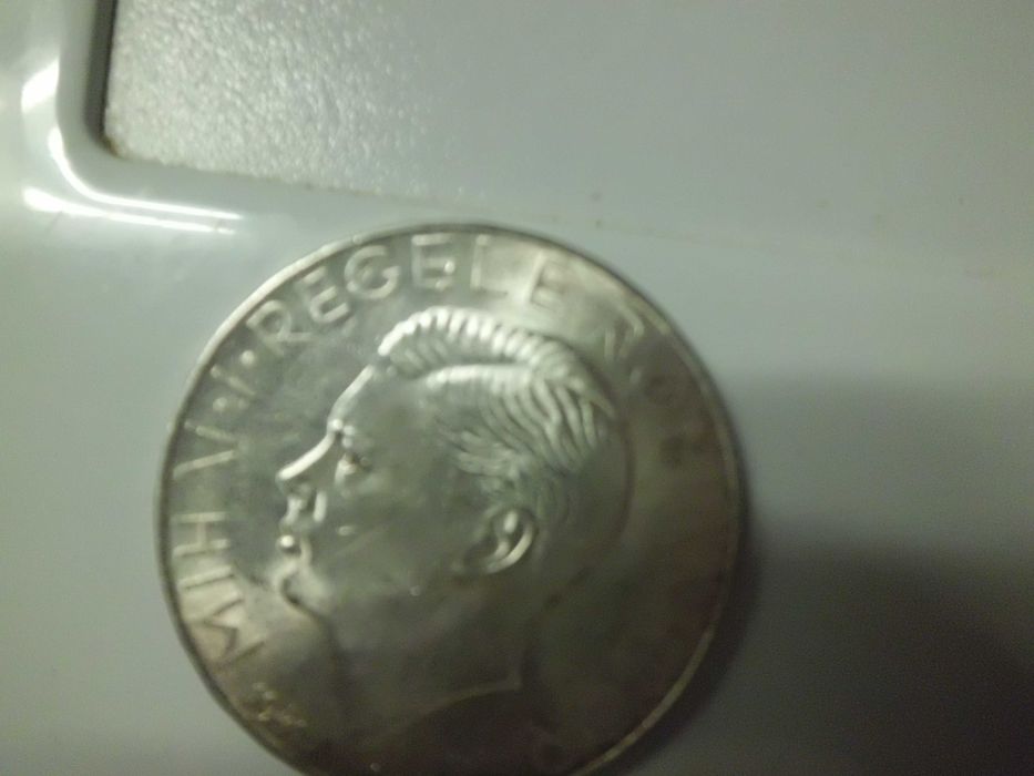 Vand moneda din argint