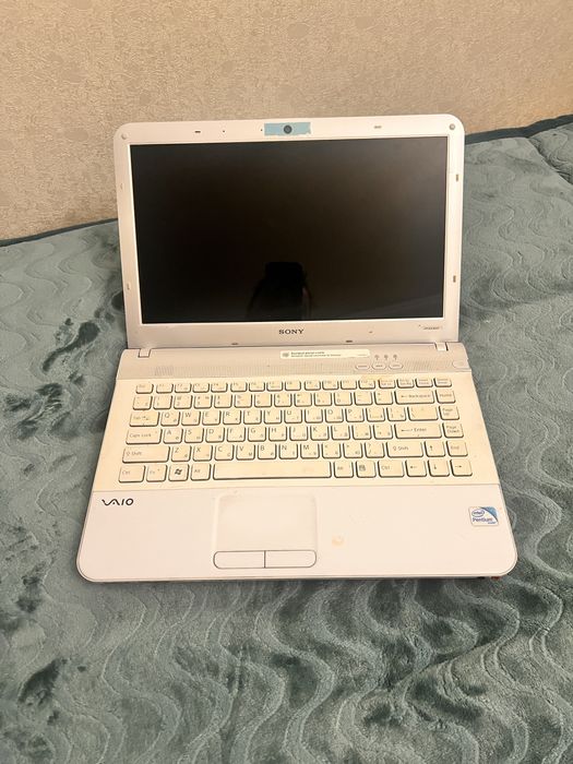 Ноутбук в отличном состояние SONY