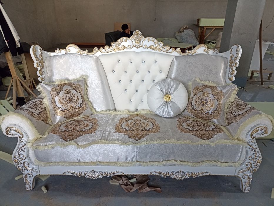 Yumshoq mebellar toplami