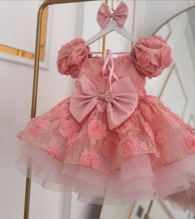 Бутикова рокля за бебе