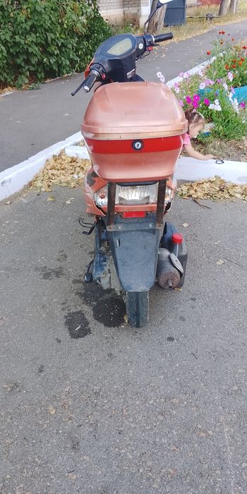 Продам скутер 50 куб