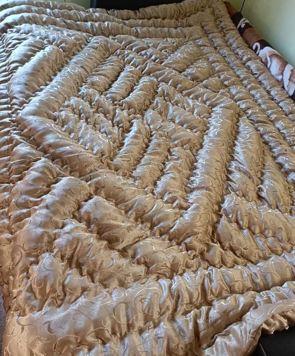 Plapuma de lana pe comanda (noua)