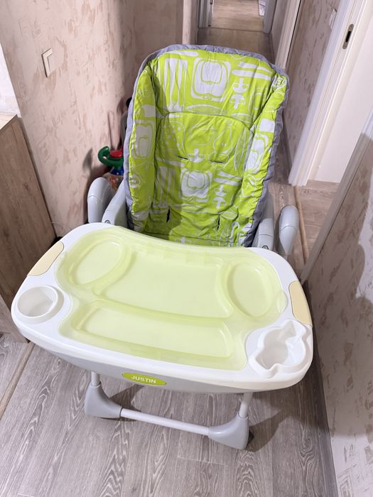 Продам стульчик для кормления