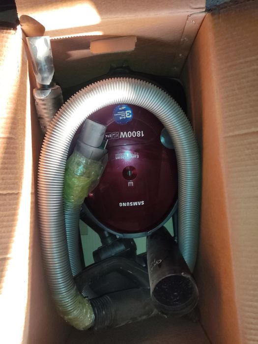 Скидка!!!Пилесос ишлиди, рабочий пилесос