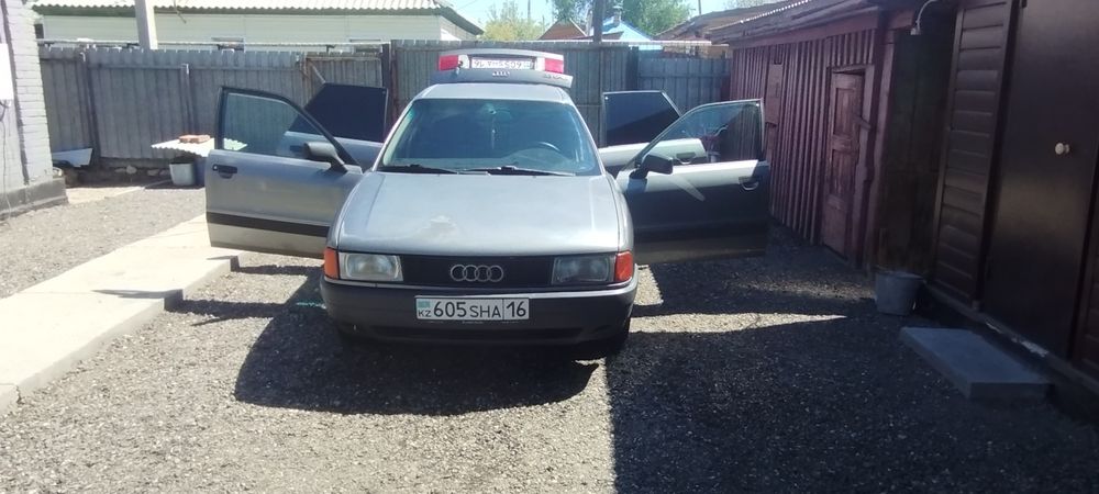 Продам Ауди 80 б3