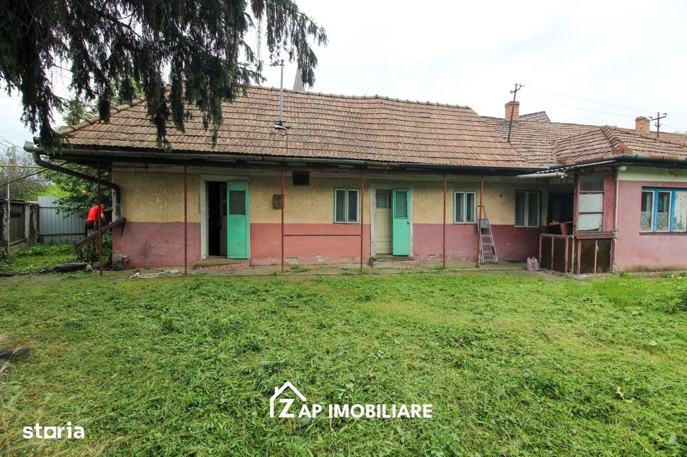 Unirii - Zona Darina - Casa 4 camere - Teren 691 mp cu deschidere 26 m