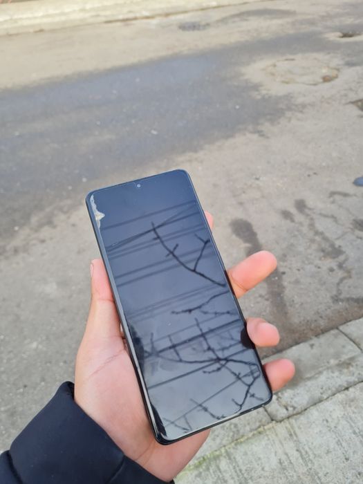 Vând Samsung s21 ultra