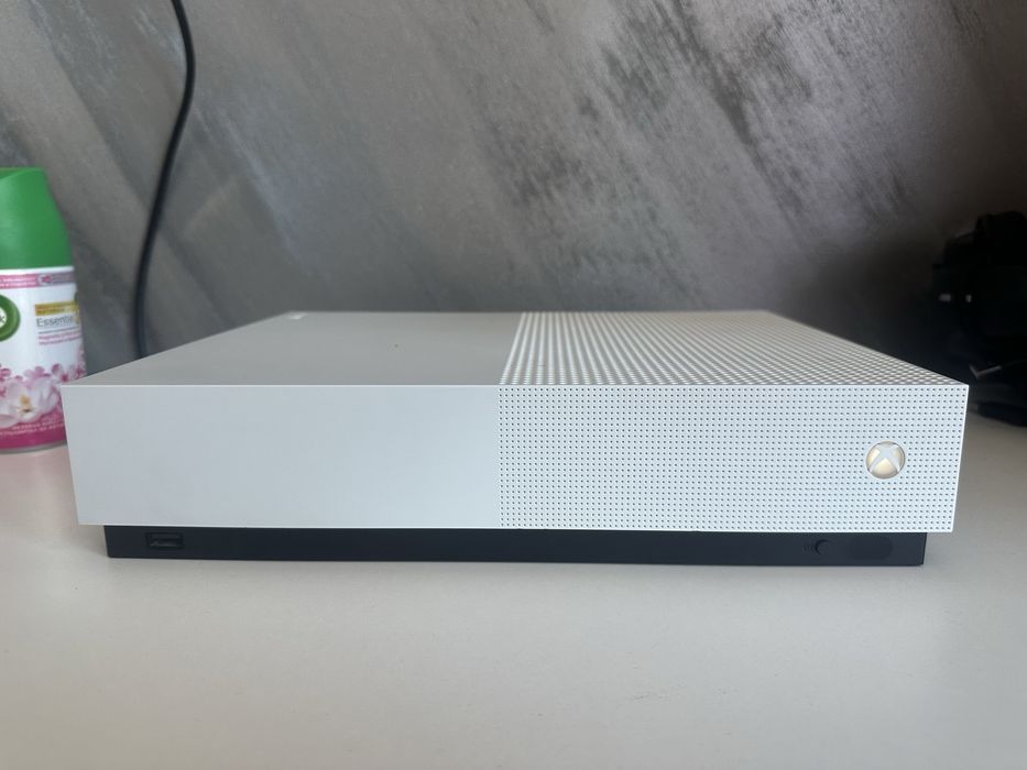 Xbox One Digital Edition - 500GB