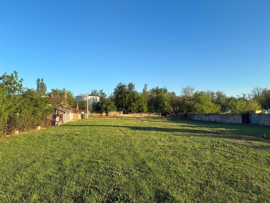 De vânzare teren pentru construcție casa