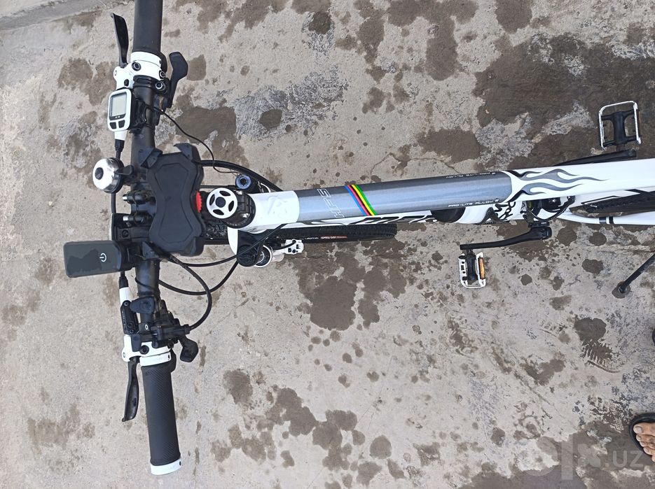 Velosiped sotiladi