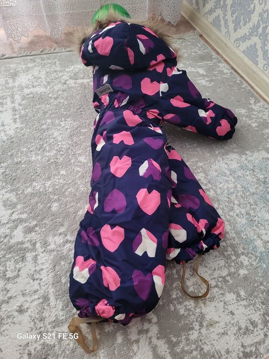 Продам детский зимний комбинезон