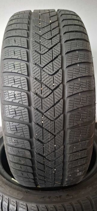 2бр. 225/45/17 Pirelli RFT 6.8mm грайфер, дот 21г. Безплатен монтаж