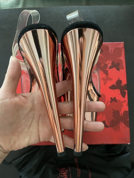 Обувки на висок ток Pleaser