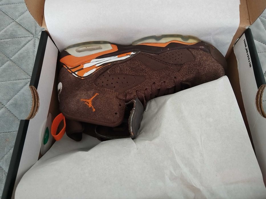 Юношески маратонки Jordan 36.5