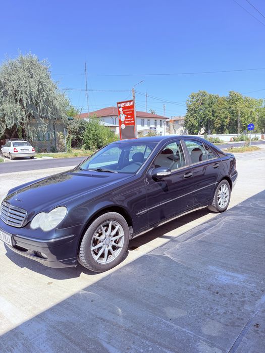Mercedes C220 2.2 D